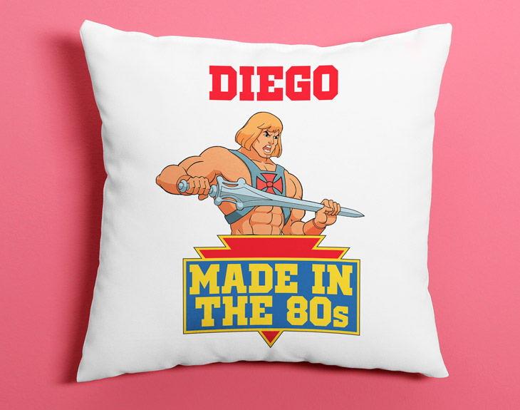 Cojin personalizado con nombre de la serie Masters del Universo