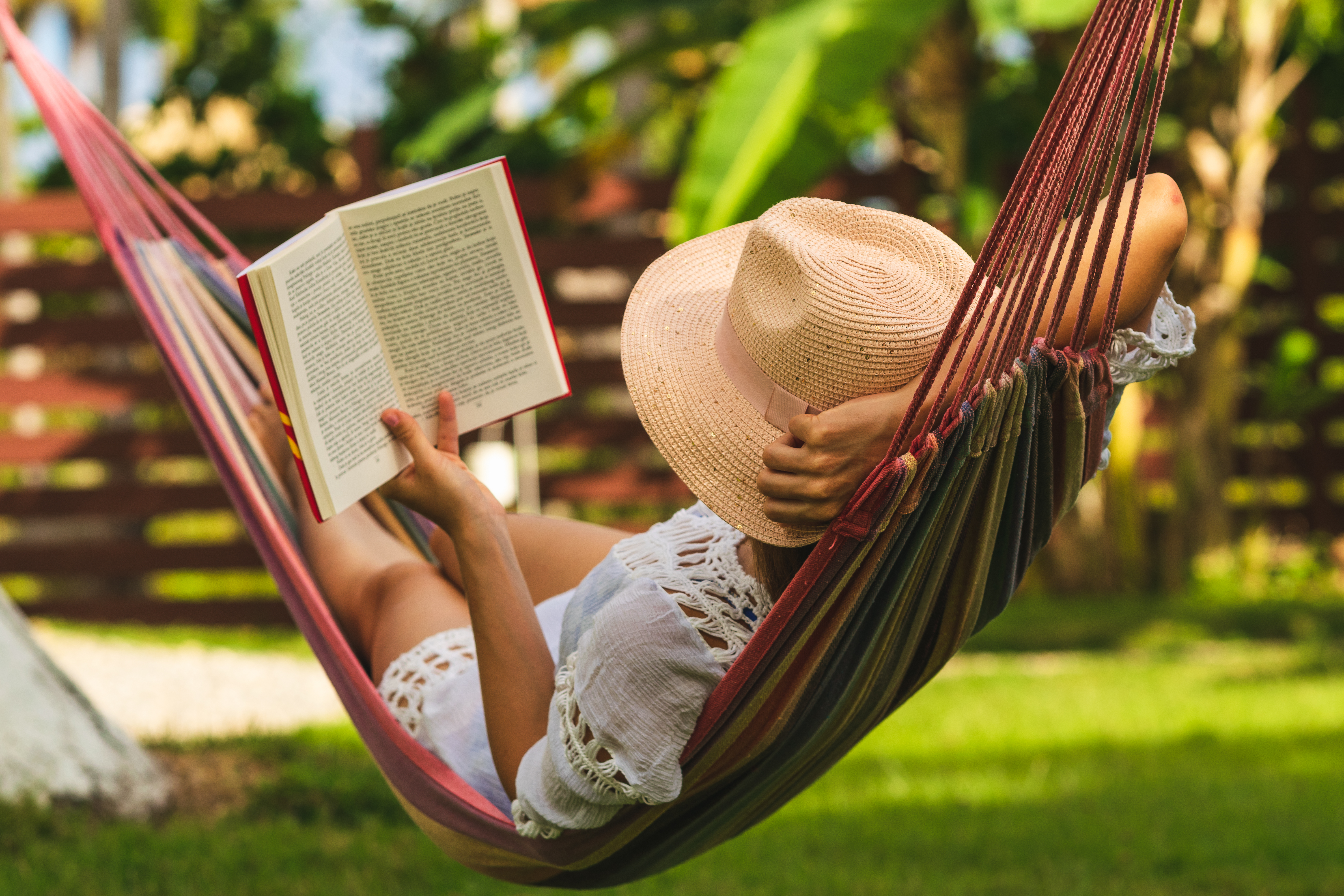 La lectura es una de las mejores aficiones para este verano