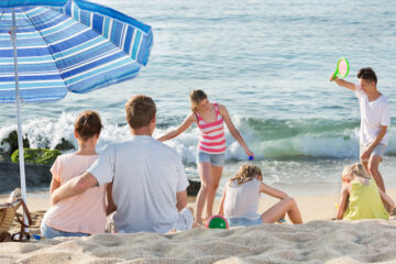 Ideas fáciles y familiares para jugar en la arena de la playa